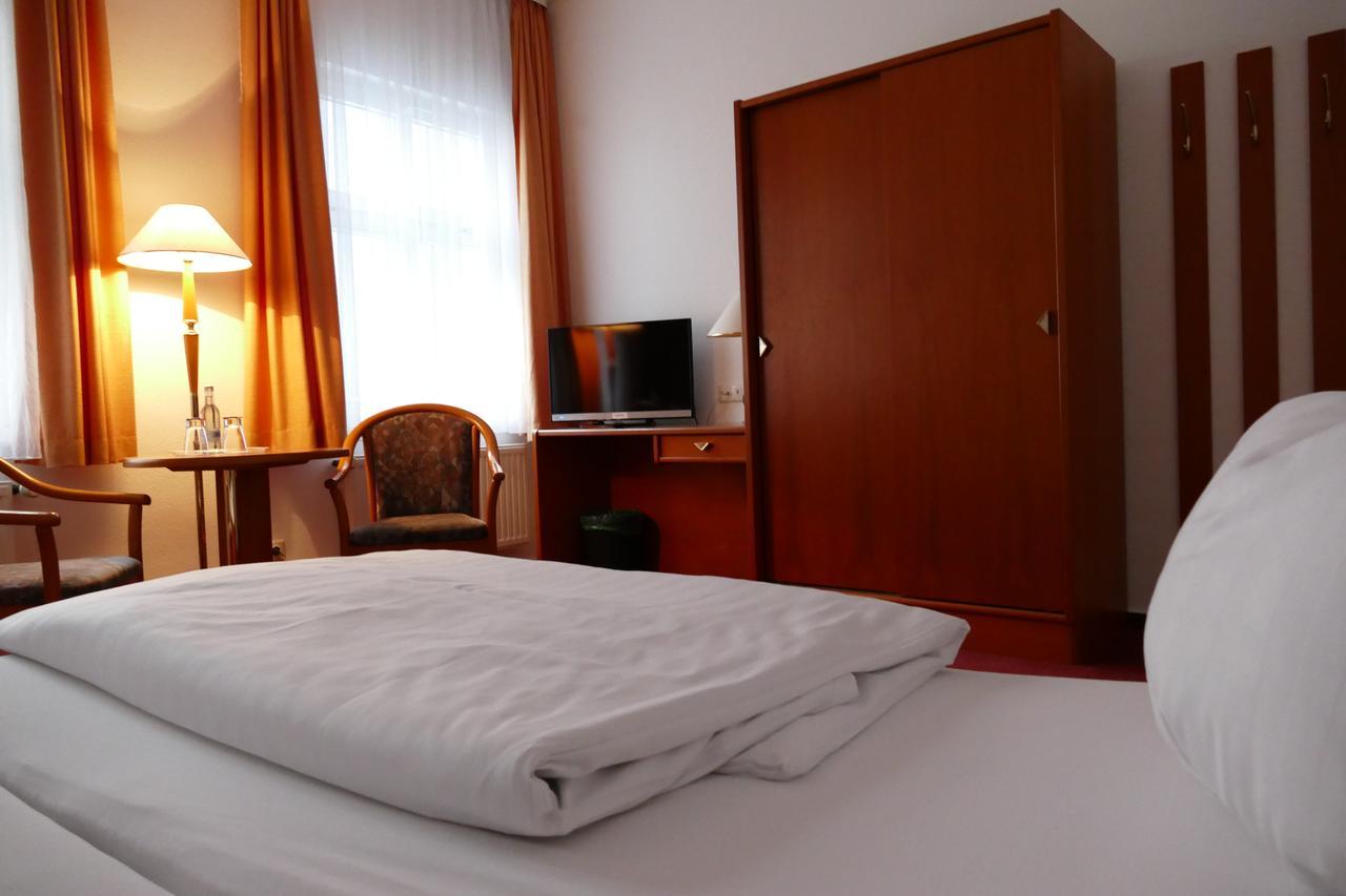 Hotel Am Dom Greifswald Kültér fotó