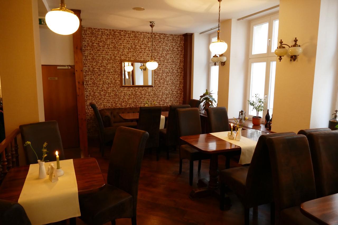 Hotel Am Dom Greifswald Kültér fotó